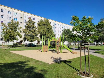Sofort verfügbar! Geräumige 3-Raum-Wohnung mit Balkon.