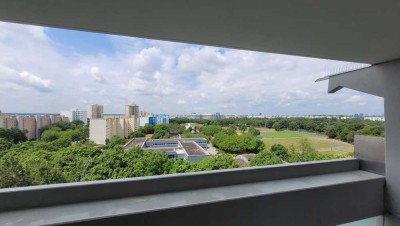 Free now! Expat welcome! 1,5 Zimmer Wohnung ca. 44 qm² mit West Balkon 10.OG, Nähe PEP Neuperlach