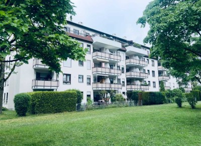 IMMO LOVE Lechhausen- Terrassenwohnung 3 ZKB, 74 m² , TG