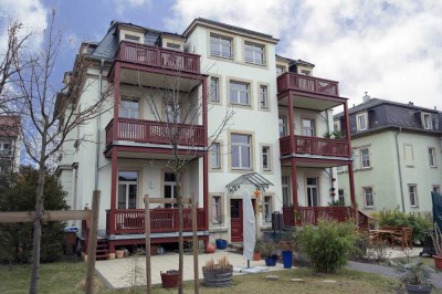 Wohnen in Laubegast in einer 3-Zimmer-Wohnung mit Balkon und Einbauküche