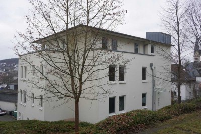 schöne 3-ZKB-Wohnung mit Balkon in der Kampenstraße