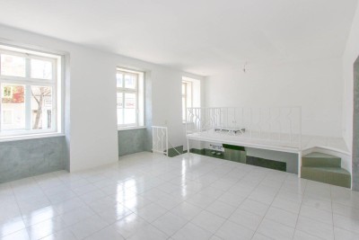 Etwas Besonderes: Einzigartige Wohnung mit Gartennutzung!