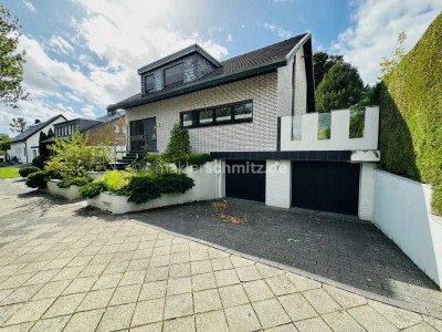 M'GLADBACH - EICKEN
FREISTEHENDES EINFAMILIENHAUS IN BELIEBTER LAGE AM BÖKELBERG!