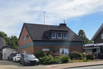 *Freistehendes 2-Familienhaus mit vielen Möglichkeiten!*