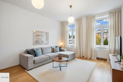 Sanierte Altbauwohnung mit Lift, Parkblick und guter Verkehrsanbindung