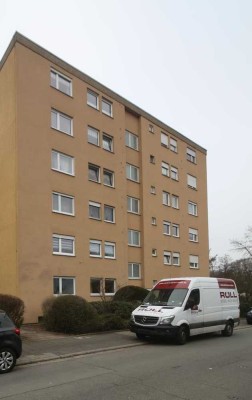 4,5-Zimmer-Wohnung zur Kapitalanlage - für den Käufer provisionsfrei - Beispielmöblierung