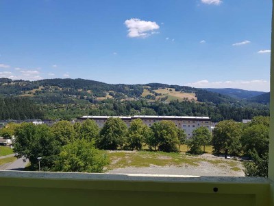 Ihr neuer Traum-Ausblick! Helle 3-Raum-Wohnung mit Balkon!