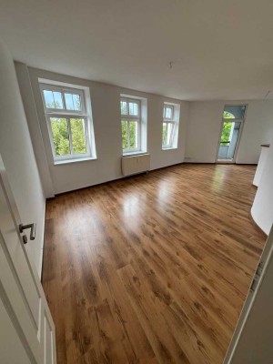 Stilvoll wohnen in zentraler Lage in Cottbus - sanierte 3-Raumwohnung mit Balkon