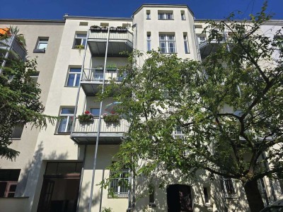 Gohlis: 3 Zimmer I Balkon I Bad mit Wanne I frisch renoviert (Renovierung beginnt erst!)