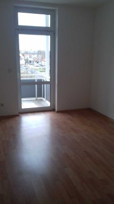 3 ZKB in Nordhausen- Zentrum mit Balkon und Stellplatz  ab sofort zu vermieten !