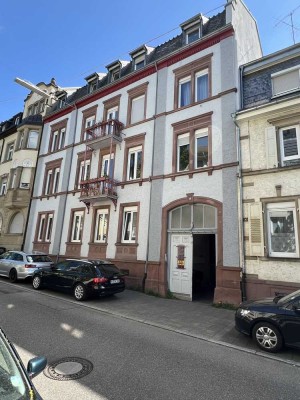 Sehr schöne und großzügige  3-Z-Altbauwohnung (Maisonette) in Karlsruhe-Durlach zu vermieten