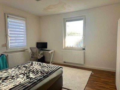 Ansprechende und großzügige 2 1/2 Zimmer-Wohnung im Herzen der Stadt Biberach!