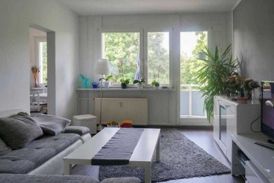 Behaglichkeit pur: 3-Zi.-Whg. mit Balkon und Stellplatz in attraktiver Lage von Rostock