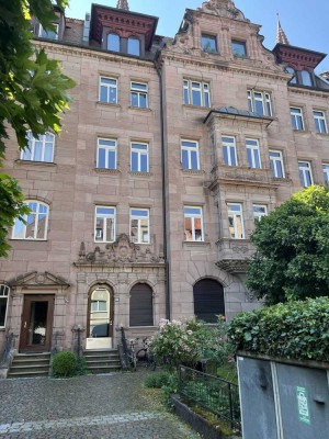 Jugendstil Liebhaber gesucht für 3 Zi EG in NBG