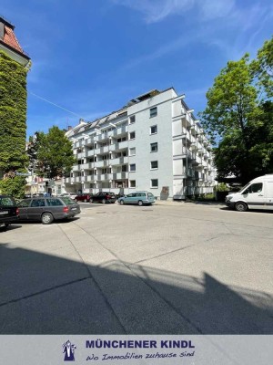 Mitten in der Au - Frei 2 Zimmer Wohnung