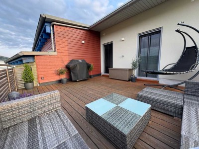 Helle 4-Zimmer Wohnung mit Terasse im 3. OG in Wörth am Main