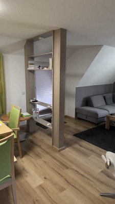 Helle 3-Zimmer Dachgeschosswohnung in Neustadt an der Aisch