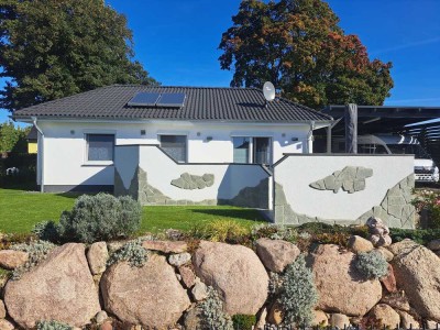 Haus/Bungalow, moderner Neubau 2023, Energieeffizienz 55, bezugsfertig, Nähe Stralsund