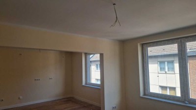 Frisch sanierte 3,5 Zimmer Wohnung
