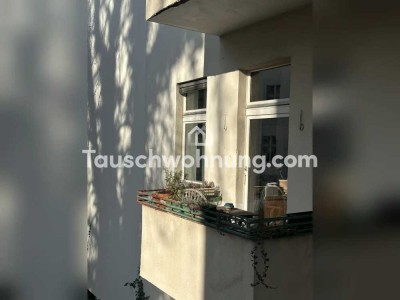 Tauschwohnung: 2-Zimmer Altbau-Wohnung mit Balkon