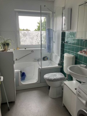 Ruhige 2-Zimmer-Wohnung mit Balkon in Remscheid-Lüttringhausen