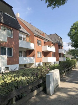 Tolle 2-Zimmer Wohnung mit  sonniger Süd-West-Loggia in Osterholz