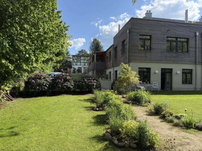 Exklusive Eigentumswohnung mit Seeblick und privatem Seezugang – Ihre Oase im Umland von Berlin!