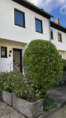 Modernisiertes helles 5-Zimmer Reihenmittelhaus mit Waldblick in Limburg-Linter