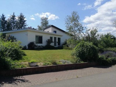 Für Pferdeliebhaber: Schönes Haus mit sieben Zimmern in Kaiserslautern (Kreis), Bruchmühlbach-Miesau