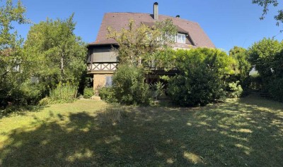 Von Privat!Altbau-Stadtvilla in Top-Bestlage mit wunderschönem uneinsehbarem Garten in Herrenberg