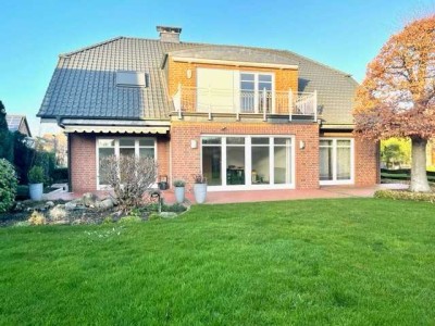 Helle, großz. EG-Whg. 3 ZKB Gä.-WC EBK, gr. Garten, Garage, top Lage GT-Süd