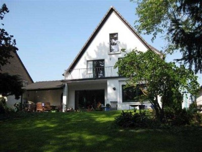 Leverkusen - Bergisch Neukirchen - Einfamilienhaus in kinderfreundlicher & gefragter Wohngegend