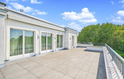 LUXURIÖSES PENTHOUSE MIT DACHTERRASSE
IM DIPLOMATENPARK