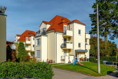 Clever investieren: 2-Raum-ETW mit 2 Balkonen, TG, Wanne+ Dusche – sofort vermietbar!