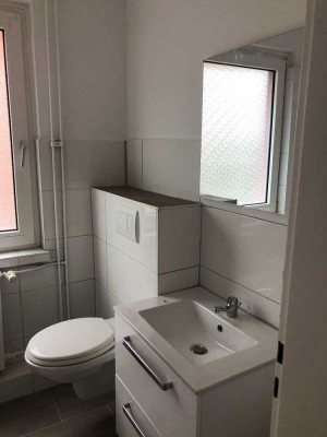 helle sanierte 3,5 Zimmer Wohnung