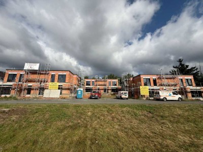 + Moderne Doppelhaushälfte, Ihr neues Zuhause mit ca. 140m² Wfl. +