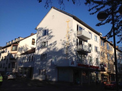 Coole, große neue Dachgeschoss-Wohnung in der City!