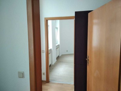 Frisch renoviert und mittendrin! 1-Raum-Wohnung in Sudenburg zu vermieten.