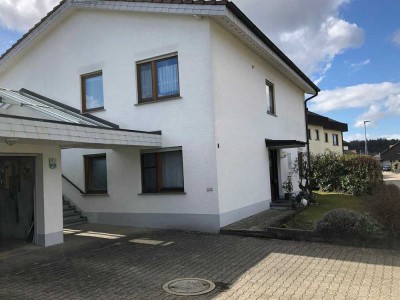 Helle, gepflegte 2-Zimmer-Erdgeschosswohnung mit Garten in Lauchringen