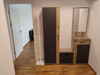 Terrassen-Wohnung mit 2 Zimmern und Klimaanlage