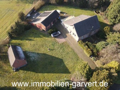 Landleben mit viel Platz! Einfamilienhaus mit Garten, Nebengebäuden im Außenbereich von Borken