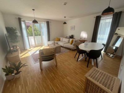 Stilvolle 3-Raum-2 Balcony Wohnung mit geh. Innenausstattung mit Balkon und EBK