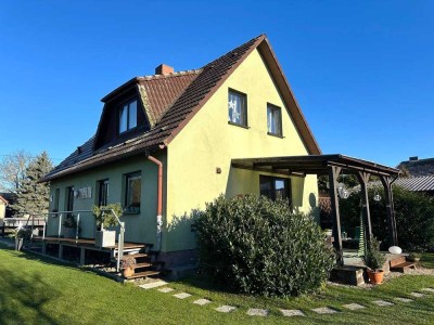 HORN IMMOBILIEN ++ charmantes Einfamilienhaus mit schönem Grundstück in Göritz bei Prenzlau