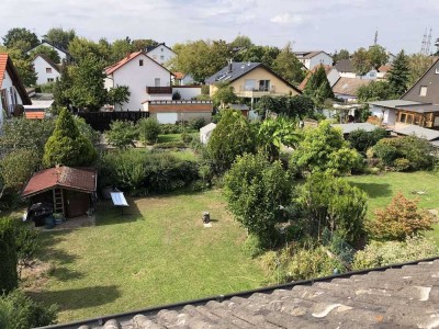 Attraktive, sanierte 2,5-Zimmer-DG-Wohnung mit gehobener Innenausstattung zur Miete in Mannnheim