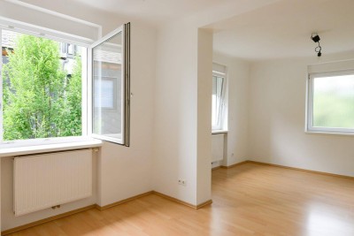 Helle und freundliche Garconniere in Ruhelage!