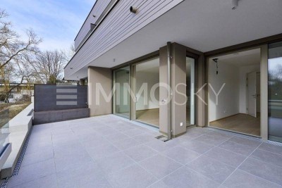 NEUBAUWOHNUNG MIT TERRASSE UND EIGENEM GARTEN AM TRAUNSEE