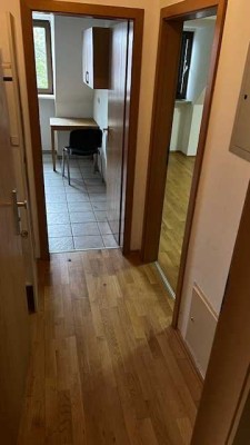 Stilvolle, gepflegte 2-Zimmer-Dachgeschosswohnung in Ismaning