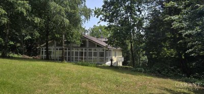 Vielseitiges Mehrparteienhaus mit Potenzial in Winzer