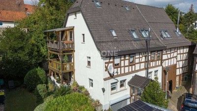 Familientraum mit Denkmalschutz: Stilvolles Mehrgenerationenhaus mit Ausbaupotenzial und PV-Anlage