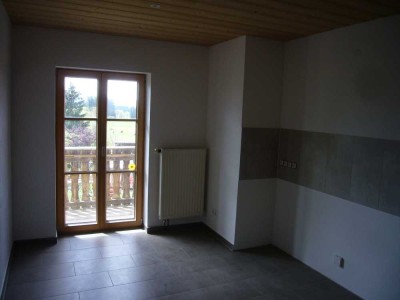 renovierte 1. OG-Wohnung in Bauernhaus